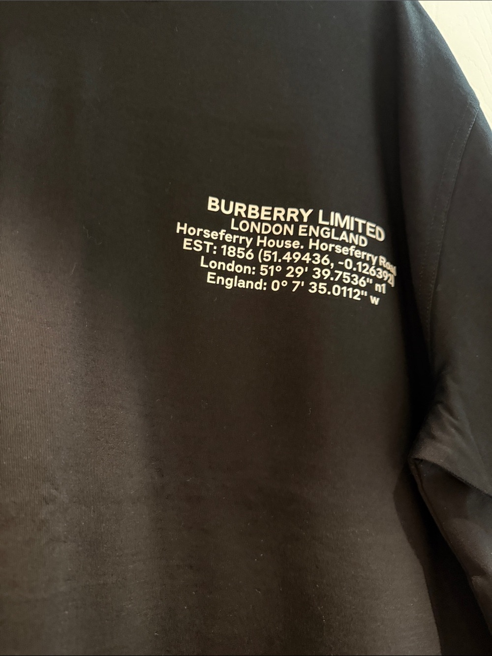 Burberry - Picture 2 of 2